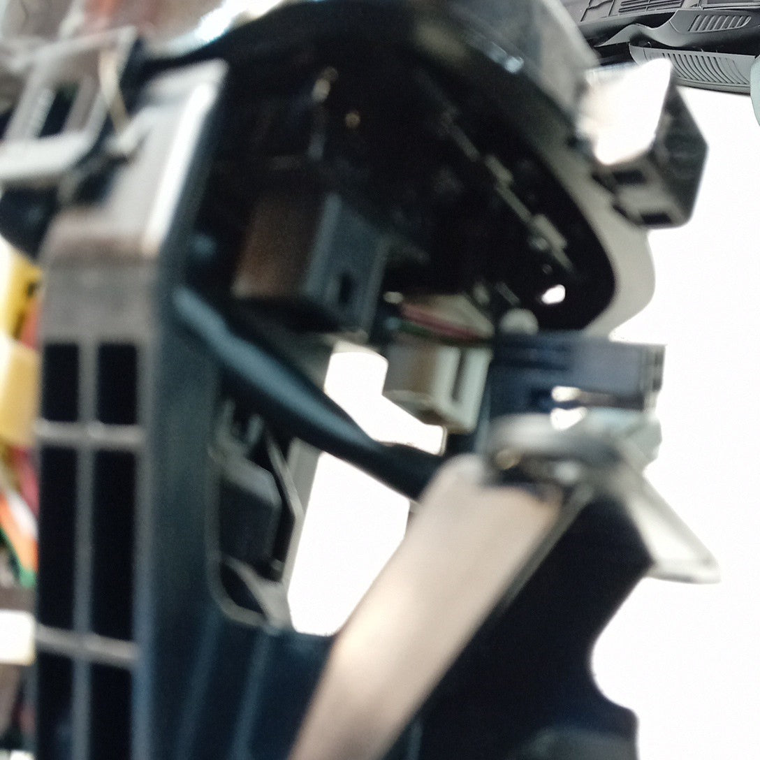 MITSUBISHI OUTLANDER MK3 GEAR LEVER SELECTOR  + TRIM 2400A355 FM001634