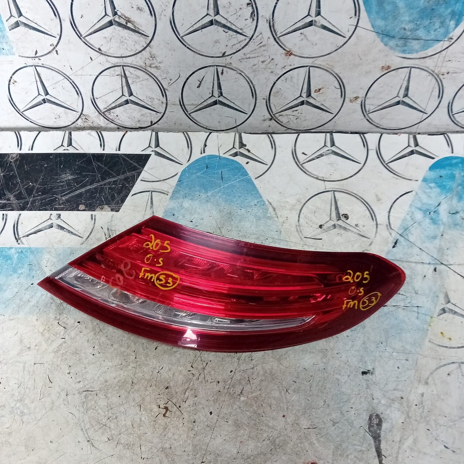 MERCEDES C CLASS COUPE DRIVER SIDE OUTER TAILLIGHT 2015-18 A2059066400