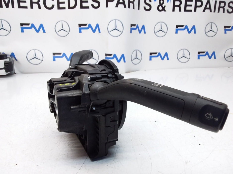 Mercedes  A-CLASS W177 INDICATOR/WIPER GEAR SELECT + SQUIB 10139371 2018 FM00535