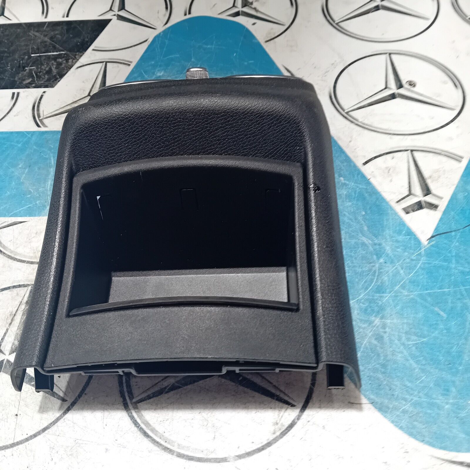 MERCEDES-BENZ GLC CLASS W253 REAR CENTER CONSOLE/AIR VENT a2056800491