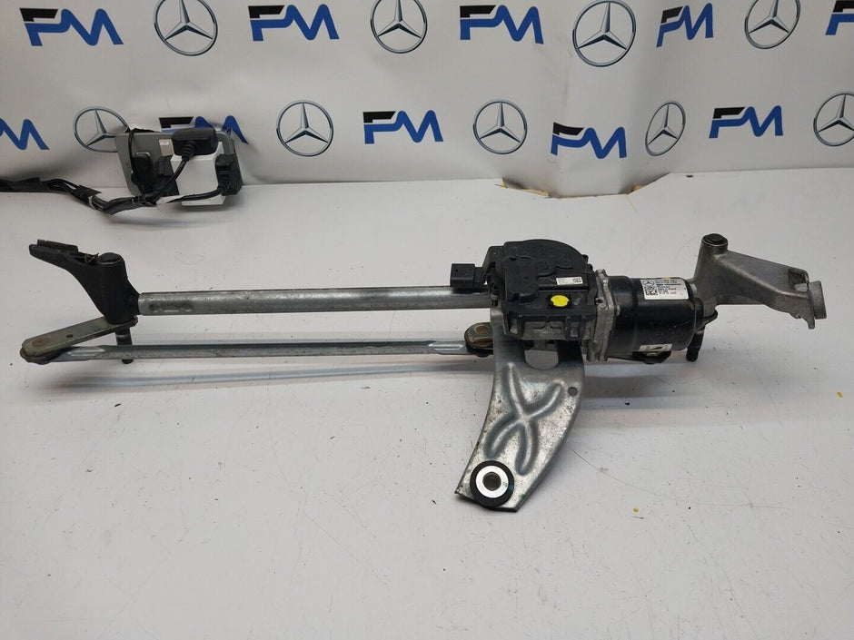 MERCEDES-BENZ A CLASS W177  FRONT WIPER MOTOR WITH LINKAGE A1779064801 FM00241