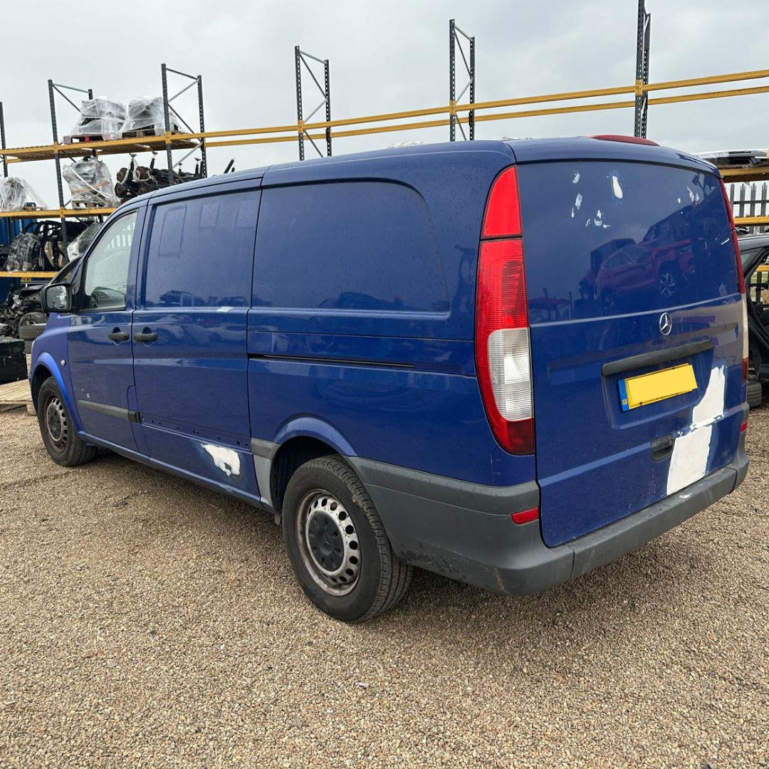 MERCEDES VITO W639 FACELIFT- BREAKING / FRONT & REAR BUMPER  AND WINGS