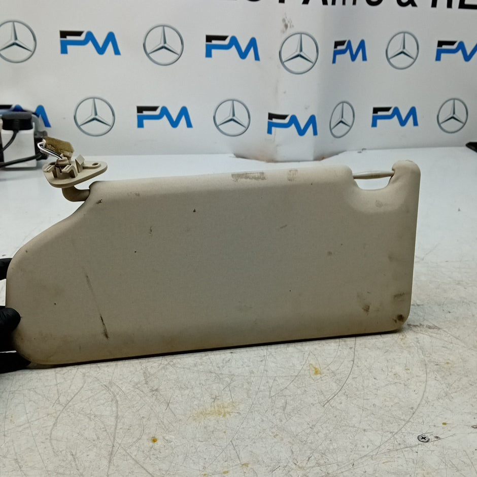 MITSUBISHI OUTLANDER MK3 SUN VISOR DRIVER SIDE OS 2014 FM001630