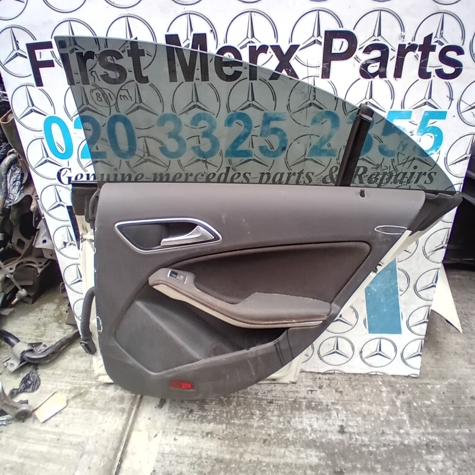 MERCEDES BENZ  CLA  W117  DRIVER SIDE REAR DOOR ( OFF SIDE REAR )