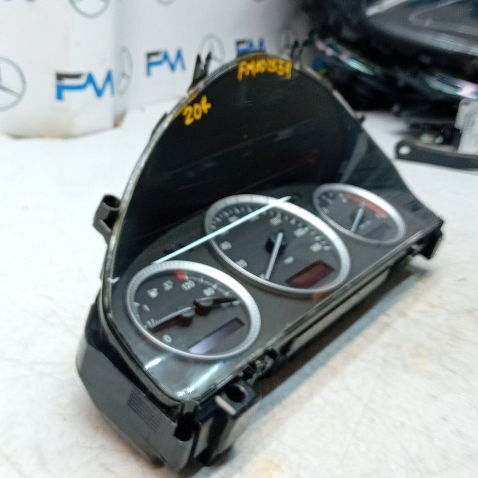 MERCEDES C-CLASS W204 SPEEDOMETER INSTRUMENT CLUSTER BLACK A2049004002 FM001559