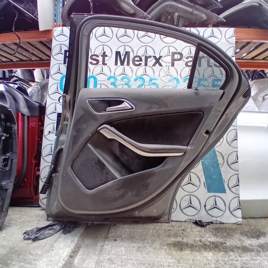 MERCEDES BENZ A-CLASS  W176  DRIVER SIDE REAR DOOR ( OFF SIDE REAR )