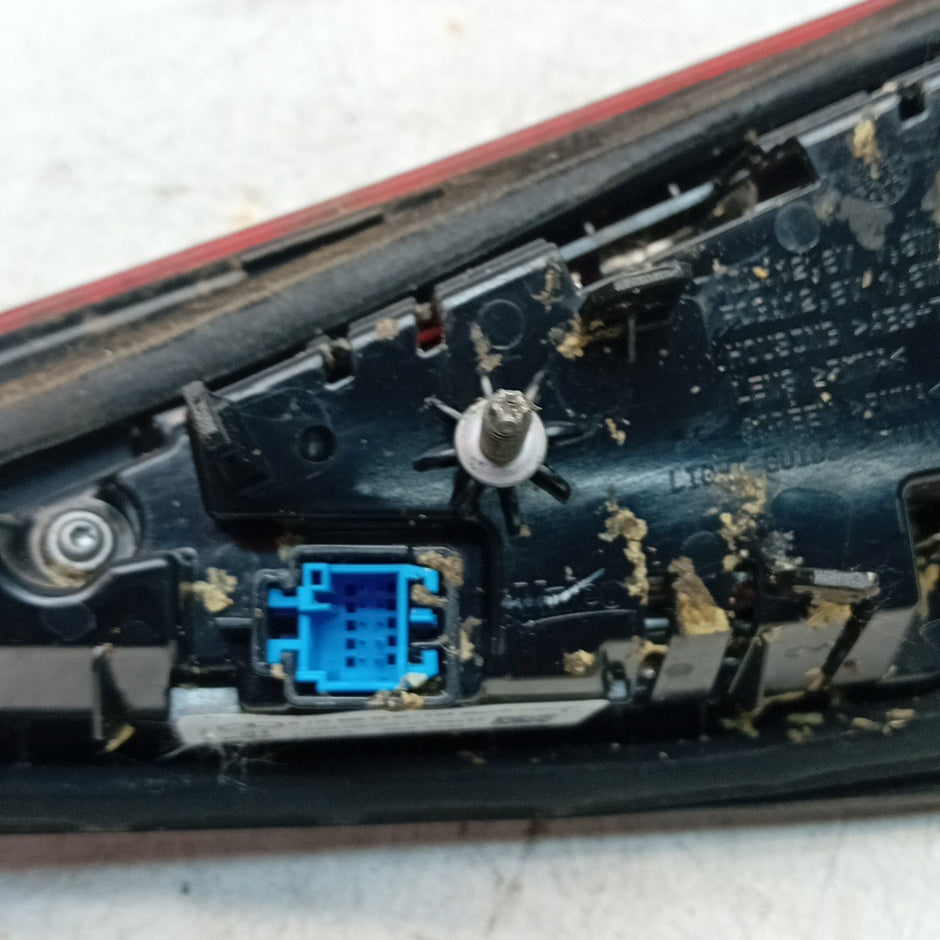 MERCEDES A-CLASS W177 PASSENGER LEFT NS REAR INNER TAIL LIGHT A1779061900 FMT232