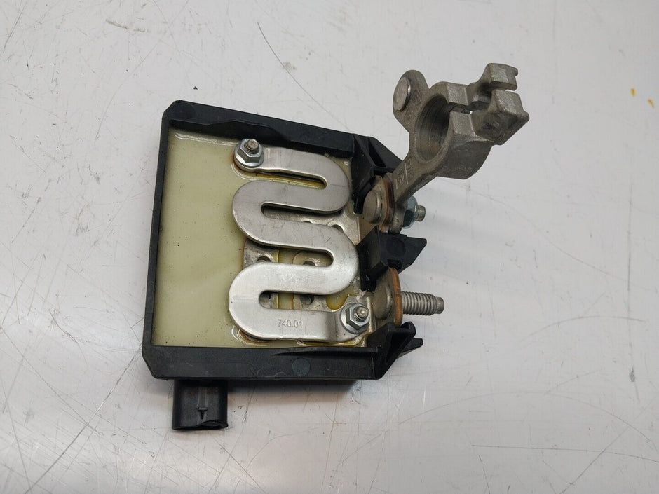 Mercedes W213 W205 W218 W238 W253 Negative Battery Tray Clamp A0009061505FM00251
