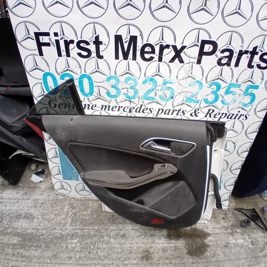 MERCEDES BENZ CLA  W117  PASSENGER SIDE REAR DOOR ( NEAR SIDE REAR )