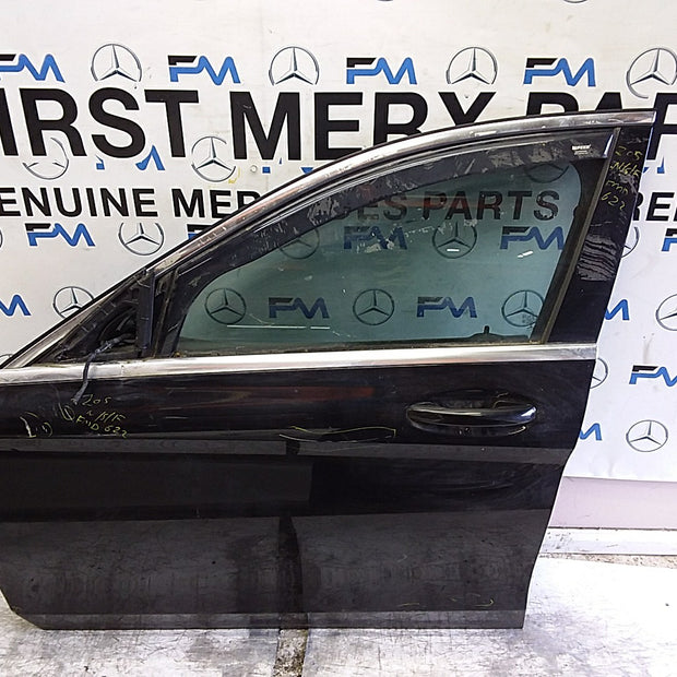 MERCEDES C-CLASS W205 SLN PASSENGER FRONT DOOR NSF BLACK 2014-21 COMPLETE FMD622