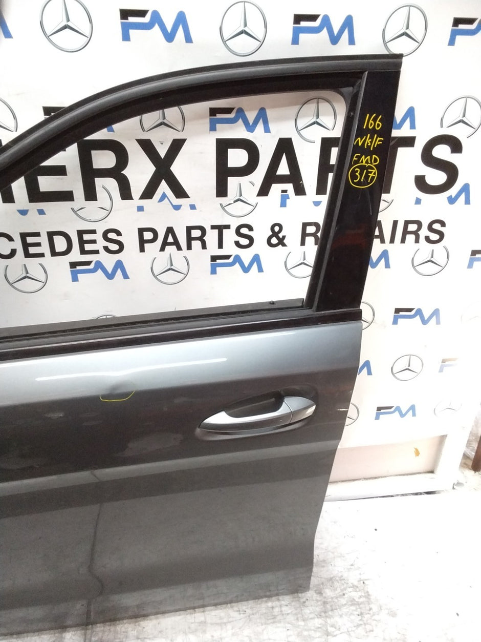 MERCEDES BENZ GLS W166 PASSENGER FRONT DOOR NSF GREY 2013-19 COMPLETE FMD317