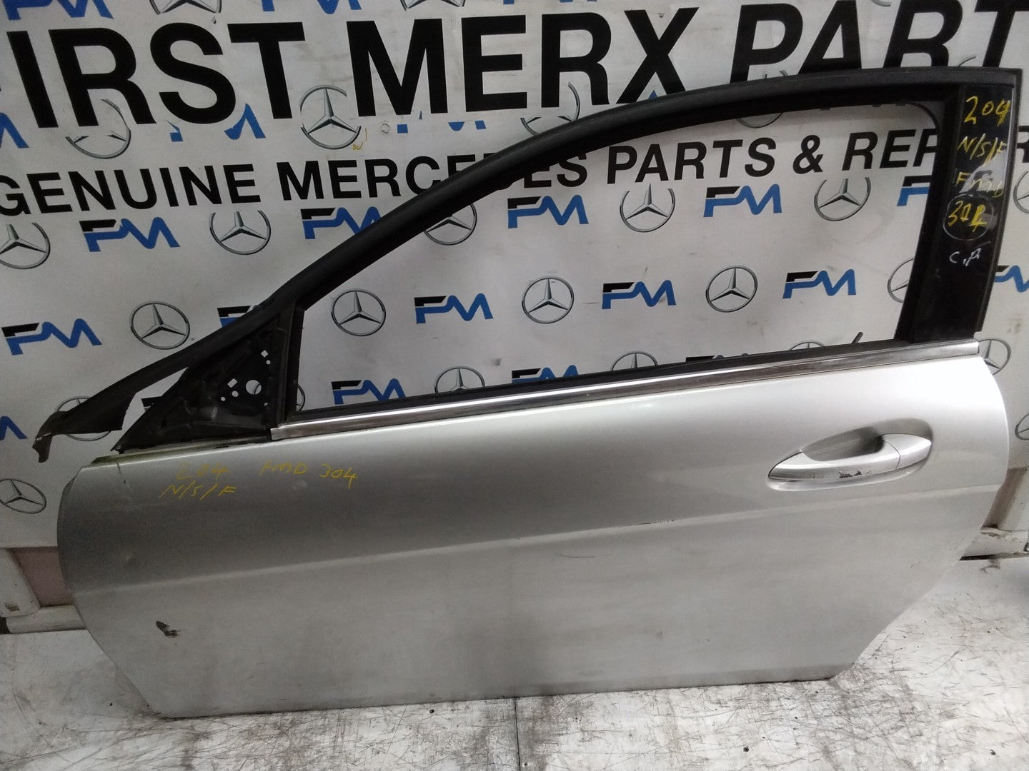 MERCEDES C-CLASS W204  PASSENGER FRONT DOOR NSF SILVER 2008-2014 FMD304
