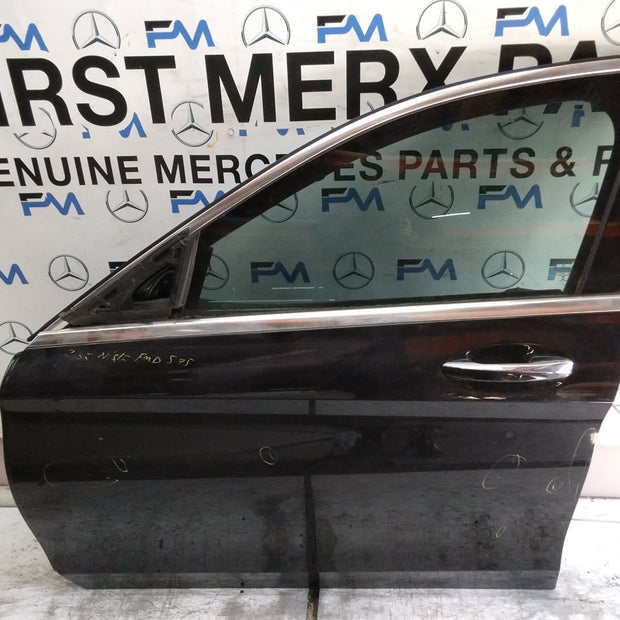MERCEDES C-CLS W205 SLN PASSENGER FRONTDOOR NSF BLACK 2014-2021 COMPLETE FMD575