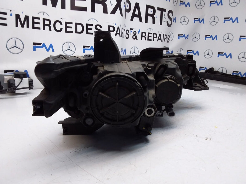 MITSUBISHI OUTLANDER MK3 2015 HEADLIGHT  PASSANGER SIDE LEFT L0094N087W FMH64