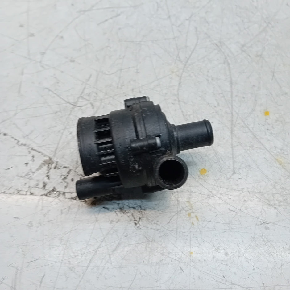 MERCEDES BENZ  C/E-CLASS W211 ELECTRIC COOLANT WATER PUMP A2118350364 FM001470