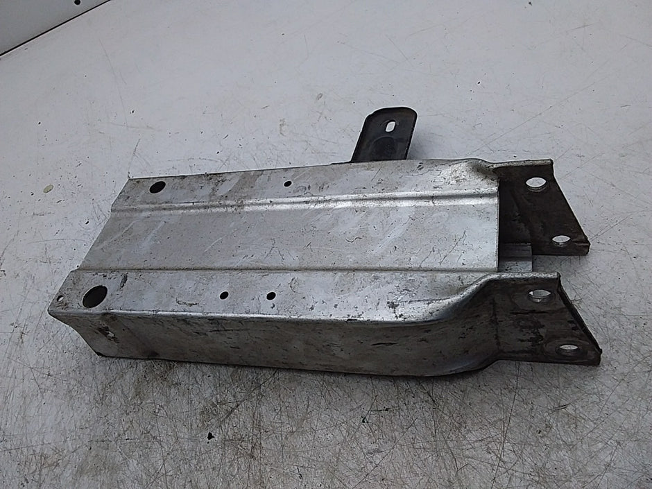 MERCEDES E-CLASS W207 ABSORBER BAR REINFORCEMENT RIGHT SIDE A2076200095 FMR268