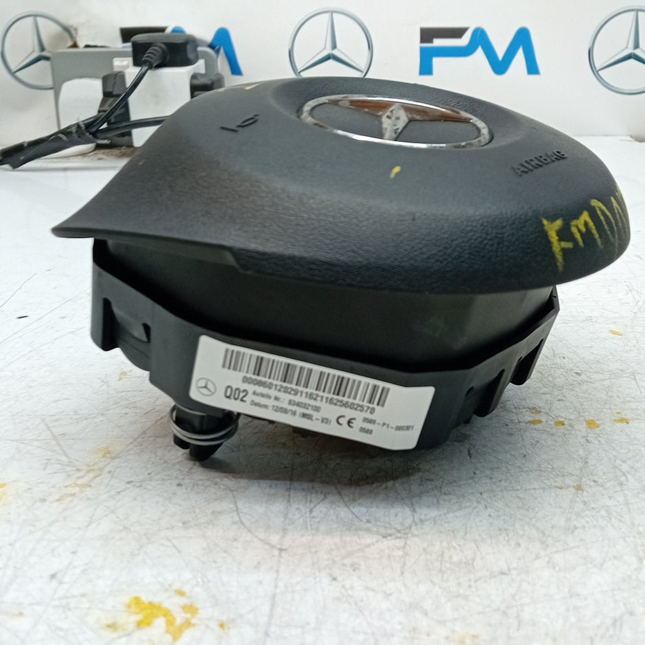 MERCEDES  E-CLASS W213 STEERING WHEEL AIRBAG DRIVER OS RIGHT Q02 FM001295