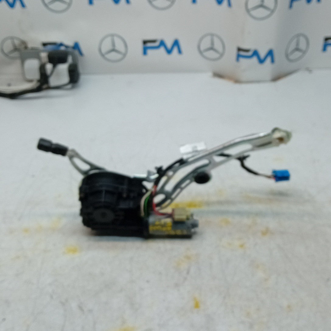 MERCEDES BENZ E-CLASS W213 TAILGATE POWER LIFT SOFT CLOSE 0390204 124 FM001321