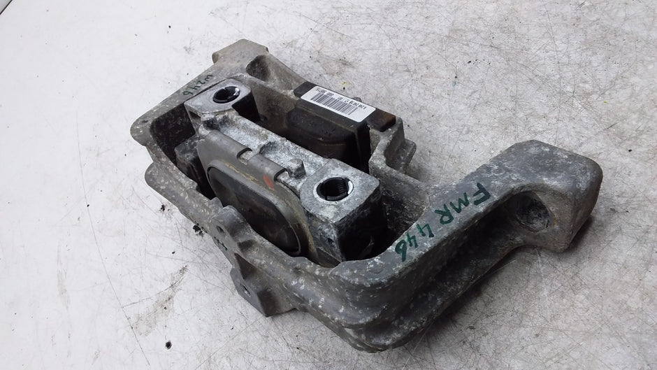 MERCEDES BENZ B-CLS W246 ENGINE MOUNT RIGHT SIDE DIESEL A2462401817 FMR446