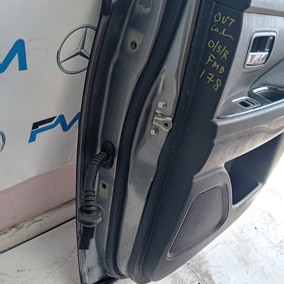 MITSUBISHI OUTLANDER MK3 DRIVER SIDE REAR DOOR OSR GREY 2013 ON COMPLETE FMD178