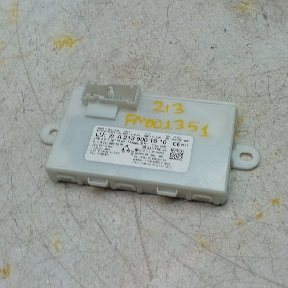 MERCEDES BENZ E-CLASS KEYLESS GO CONTROL UNIT W213 A2139001610 FM001351