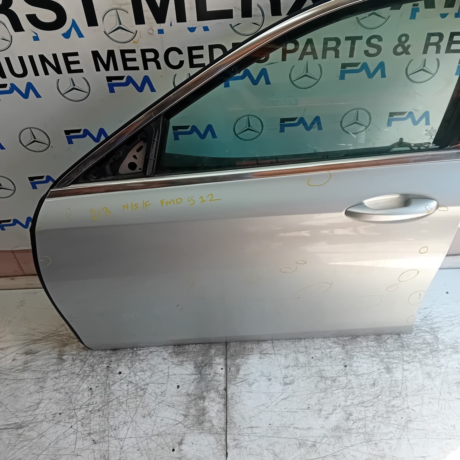 MERCEDES E-CLASS W213 PASSENGER FRONT DOOR NSF 2016 ON SILVER COMPLETE  FMD512