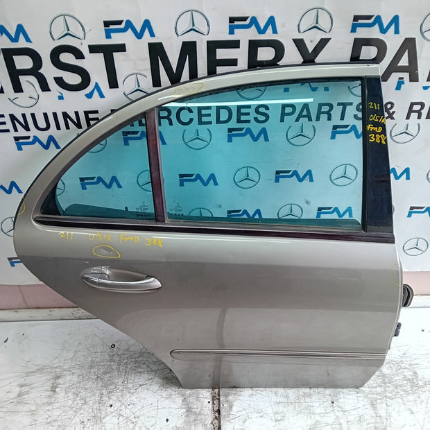 MERCEDES E-CLASS W211 DRIVER REAR DOOR OSR  2003-09 COMPLETE FMD388