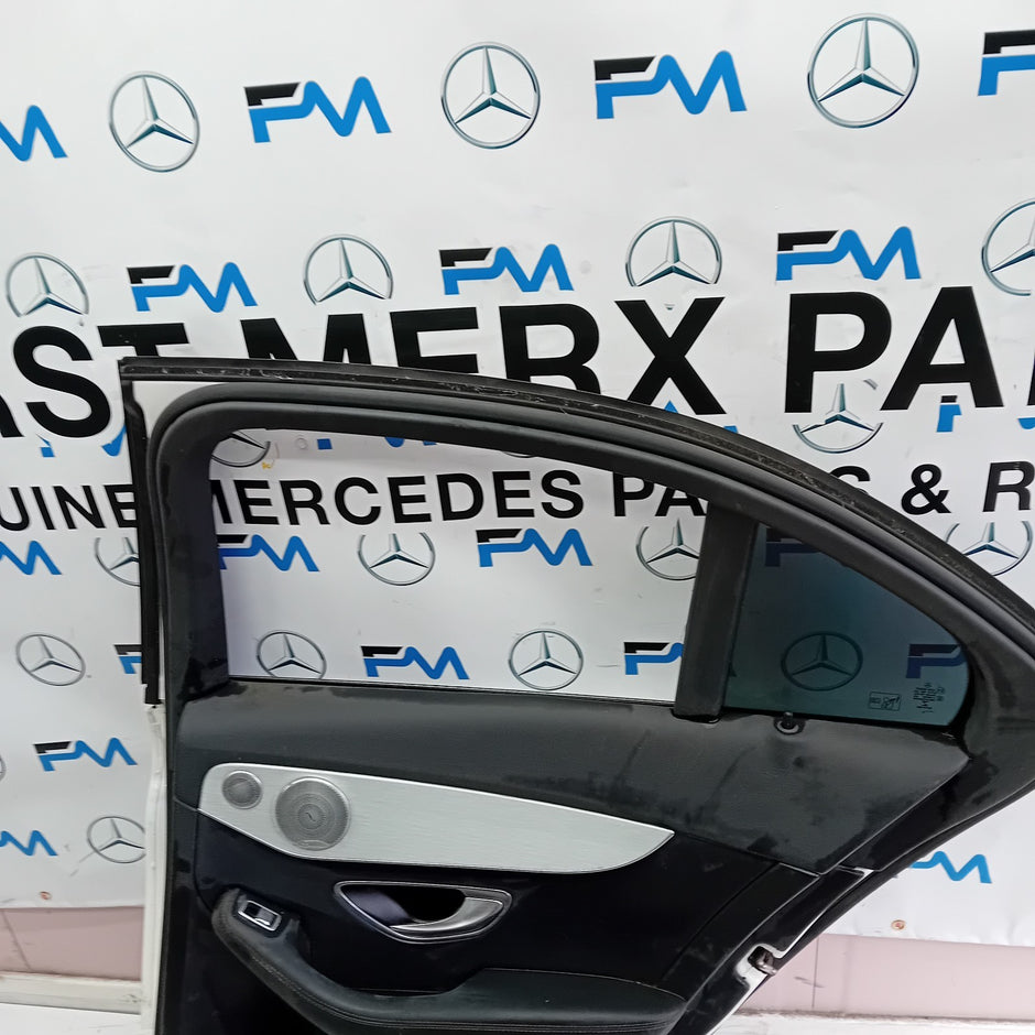 MERCEDES BENZ  C-CLASS W205 DRIVER SIDE REAR DOOR O/S/R WHITE COMPLETE FMD135
