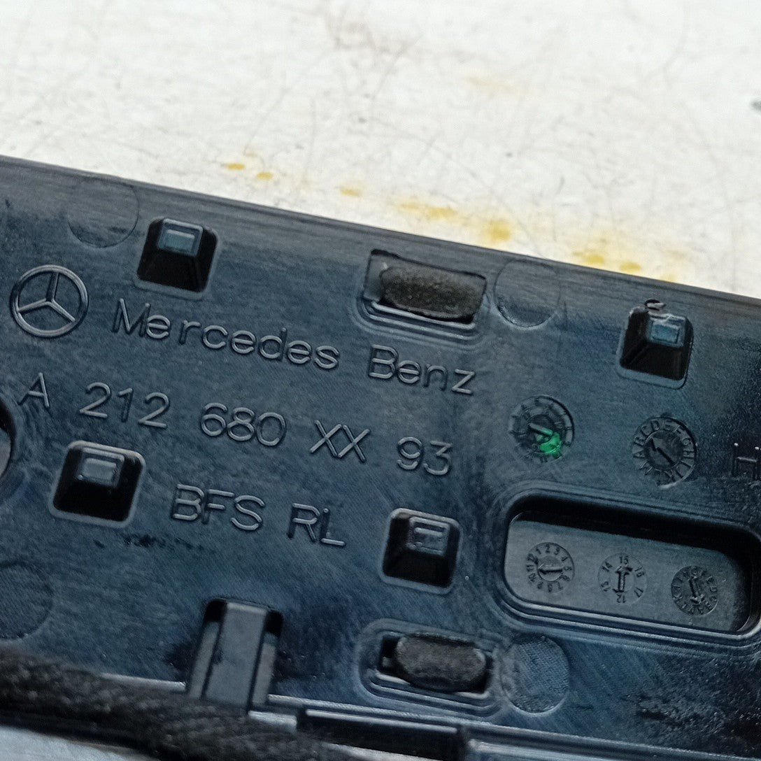 MERCEDES BENZ  E-CLASS W212 DASHBOARD  TRIM PANEL 2016 A212680XX93 FM001545