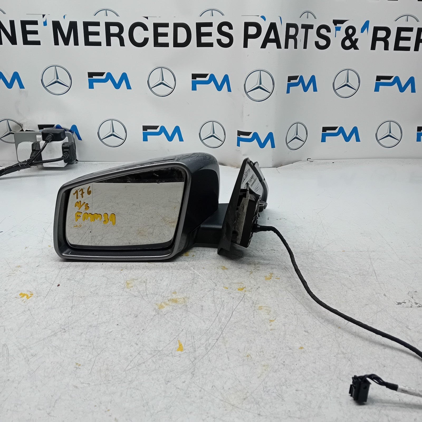 MERCEDES A-CLASS  W176 PASSENGER SIDE WING MIRROR A1768100116 SILVER FMM39