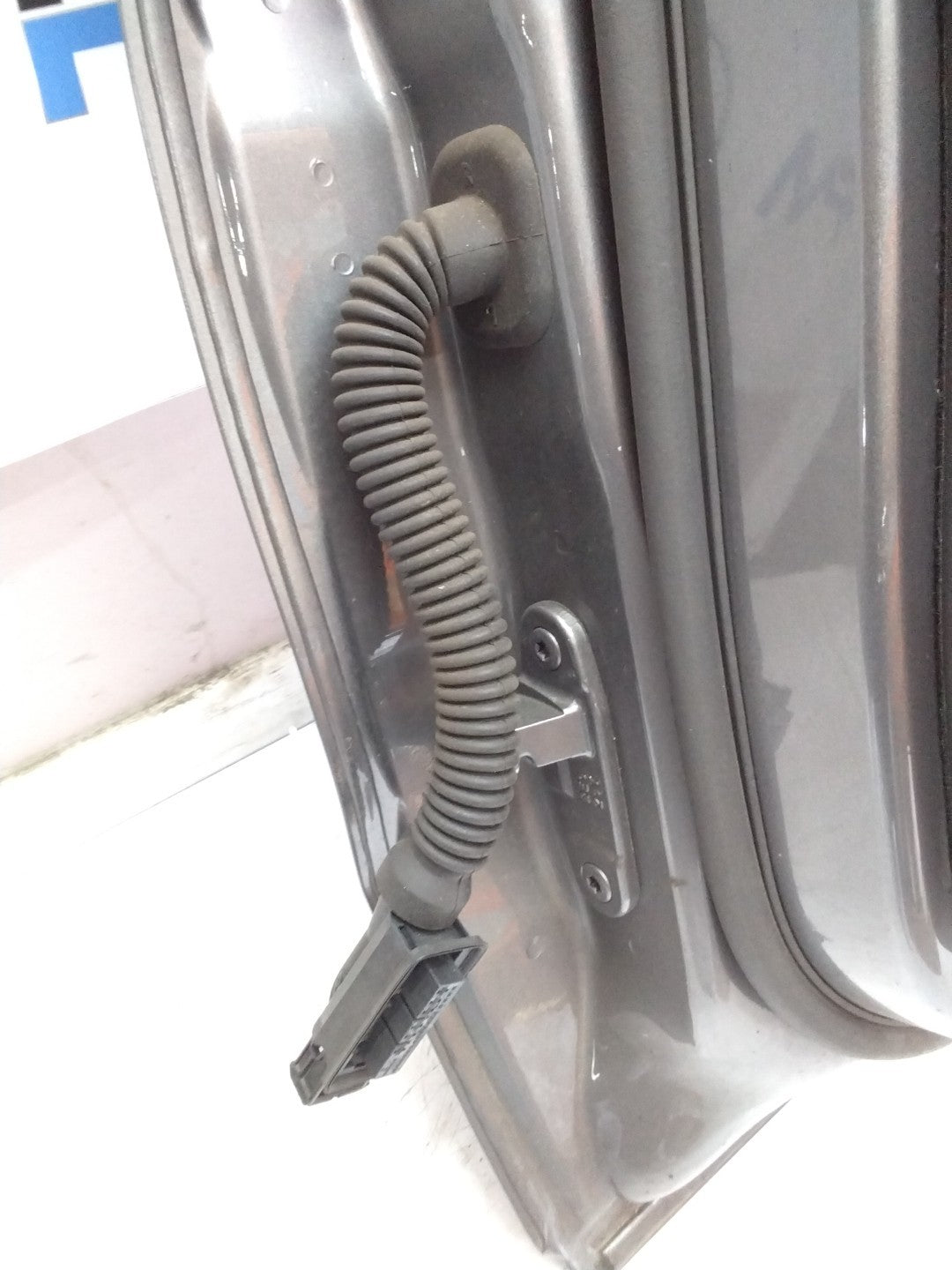 MERCEDES BENZ A-CLASS W176 DRIVER SIDE REAR DOOR O/S/R COMPLETE GREY FMD75