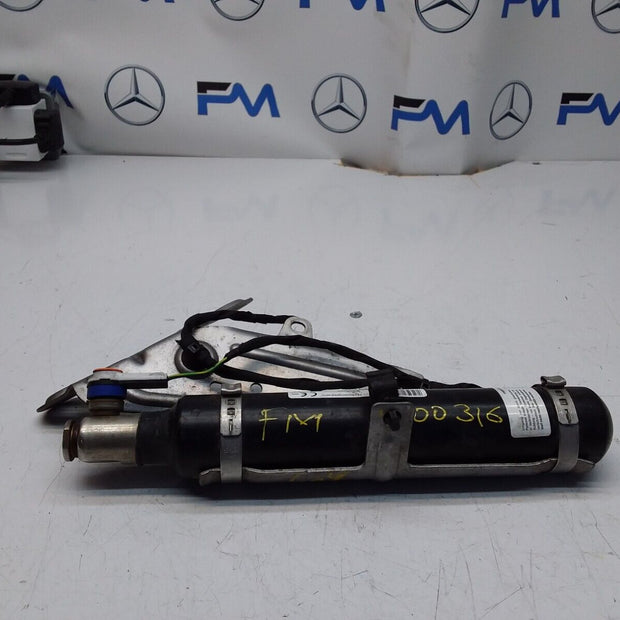MERCEDES C-CLASS GAS GENERATOR ACCIDENT PROTECTION 2018 A2058604700 FM00316