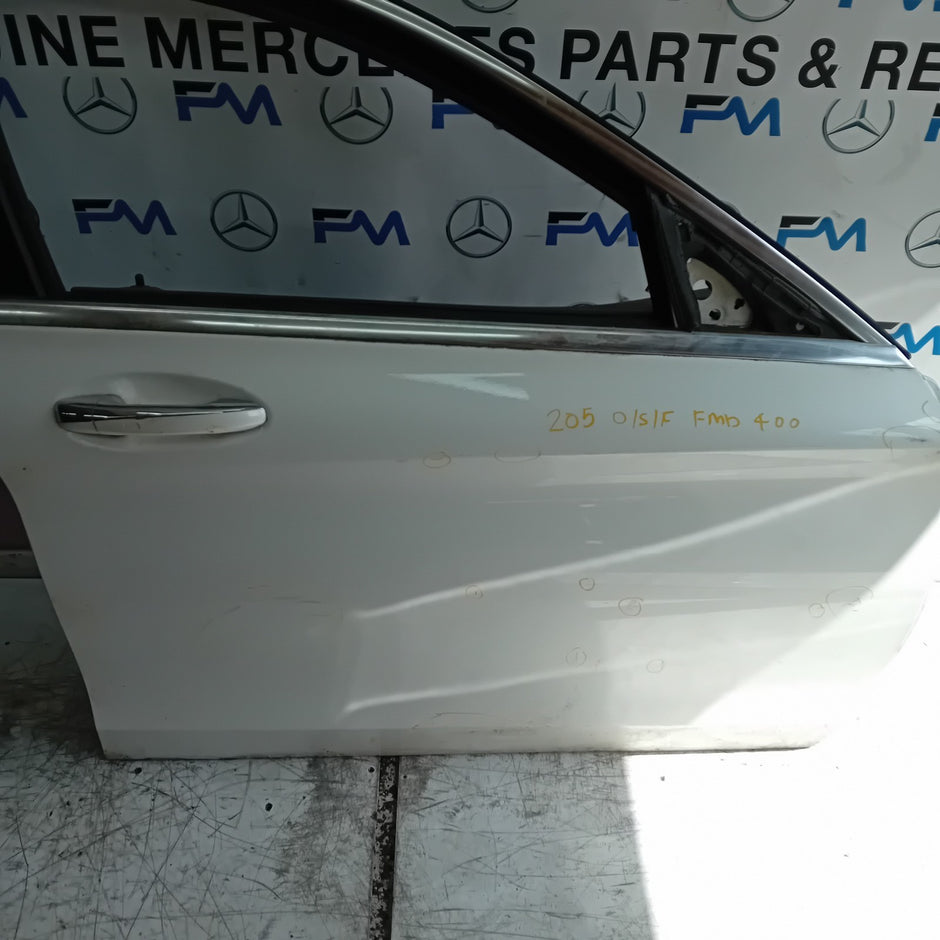 MEECEDS C-CLASS W205 DRIVER FRONT DOOR OSF WHITE 2014 ON COMPLETE FMD400