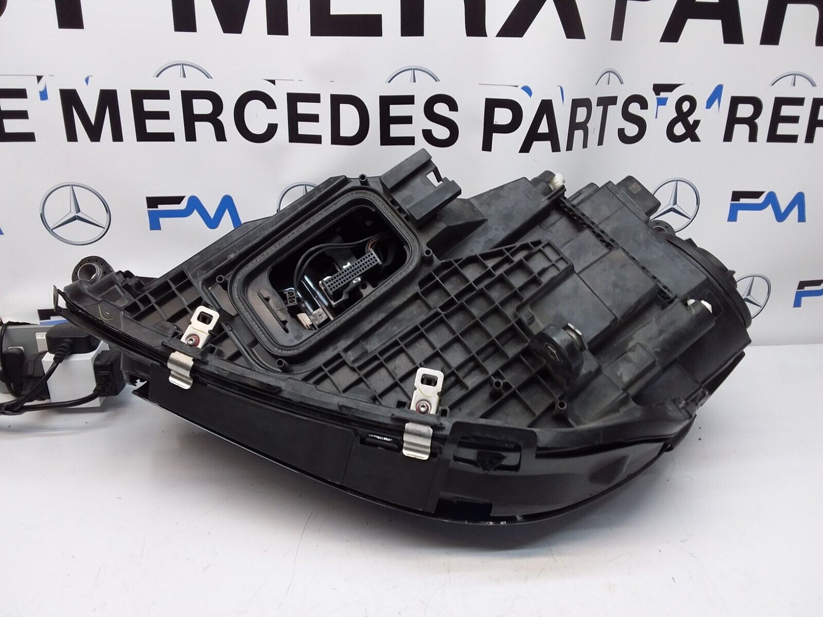 MERCEDES-BENZ W167 GLE DRIVER O/S HEADLIGHT A1679060900 FMH79 LED HIGH PERF
