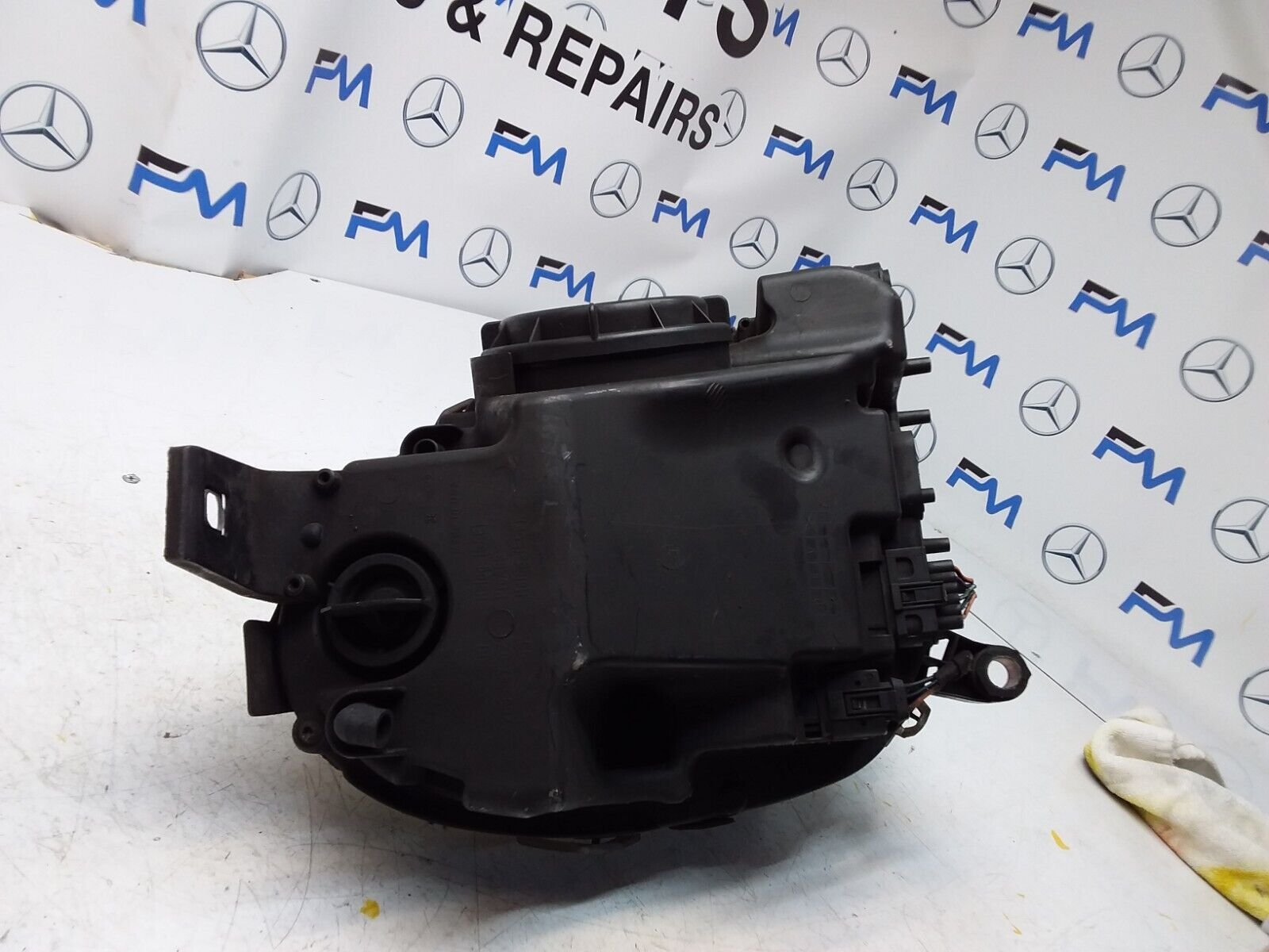 MERCEDES R CLASS W251 HEADLIGHT PASSENGER NS A2518260191 FMH110