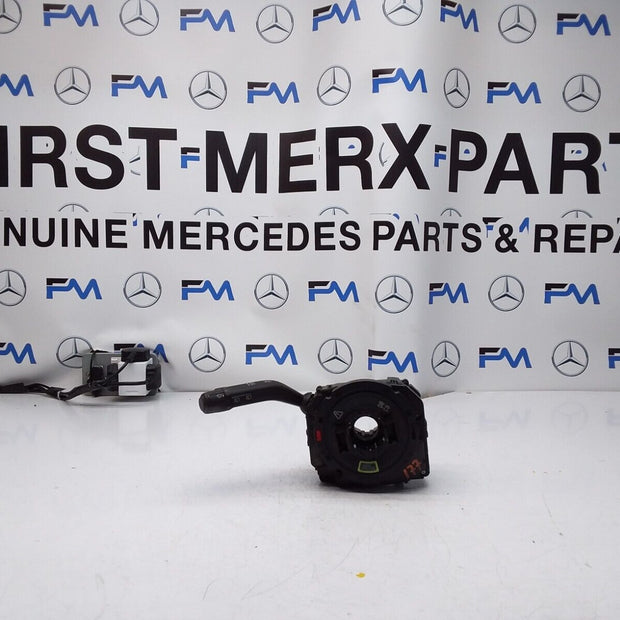 Mercedes  A-CLASS W177 INDICATOR/WIPER GEAR SELECT + SQUIB 10139371 2018 FM00530