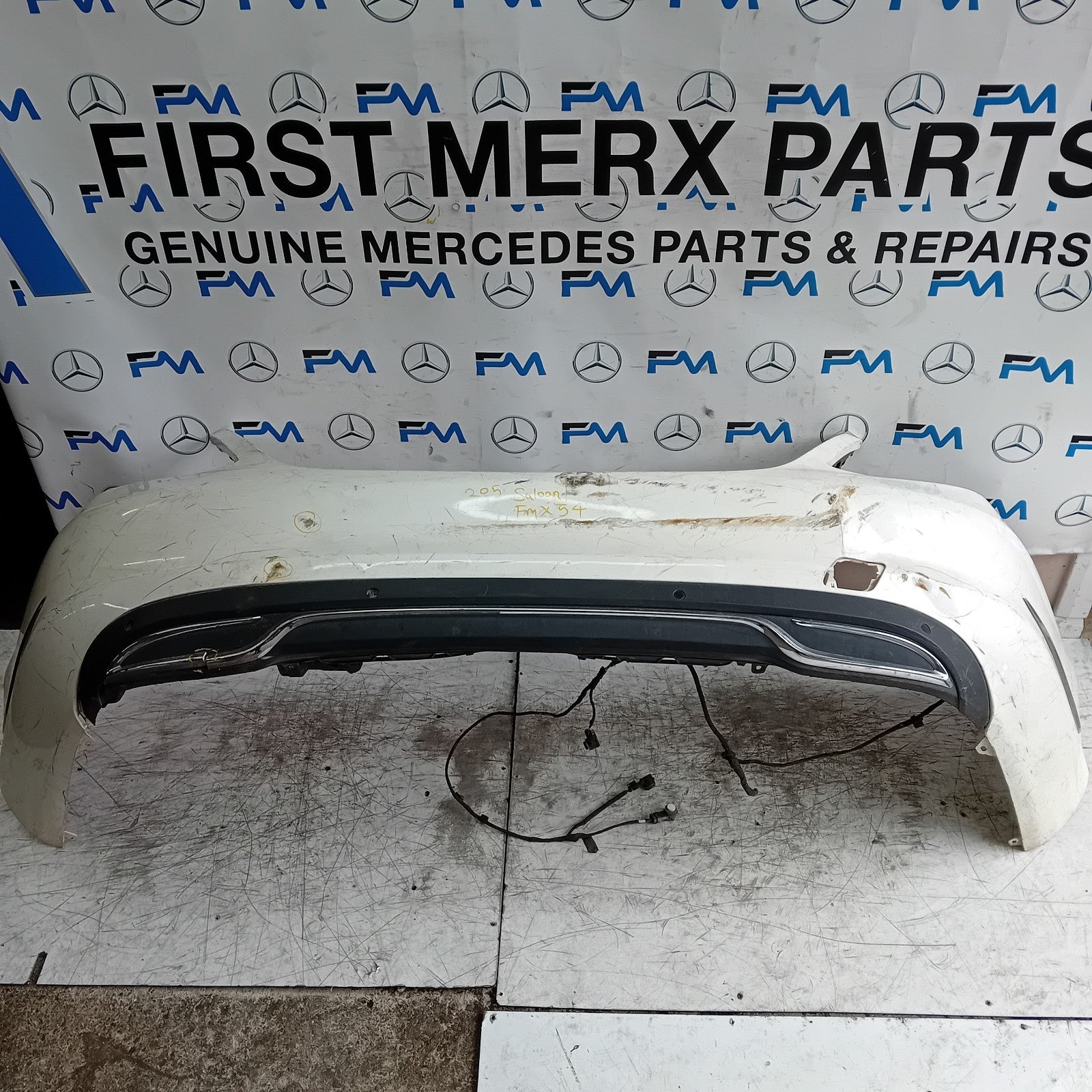 MERCEDES BENZ C-CLASS W205 SLN REAR BUMPER 2015 WHITE A2058850138 FMX54