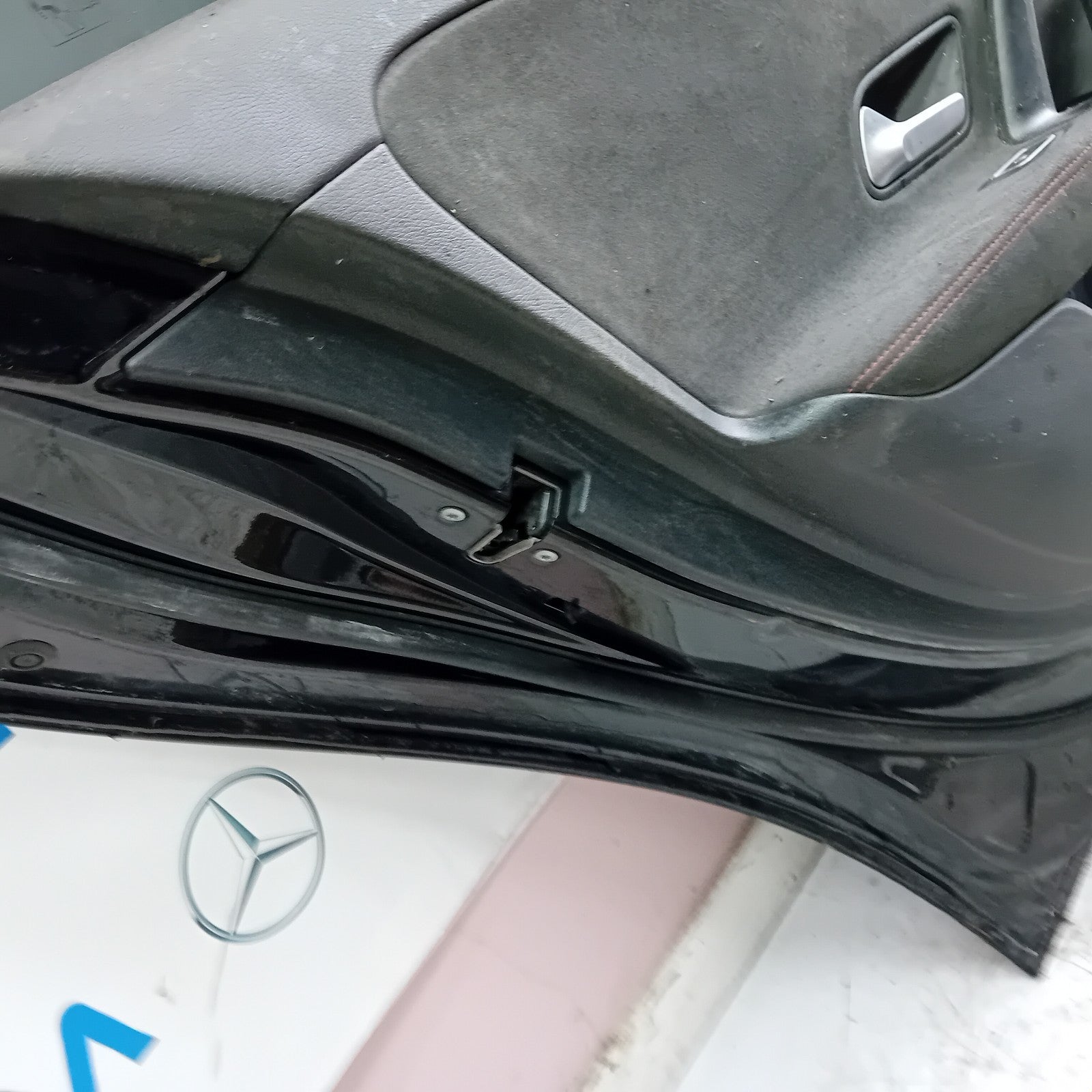 MERCEDES A-CLASS W177 PASSENGER REAR DOOR NSR BLACK 2018 ON COMPLETE FMD246