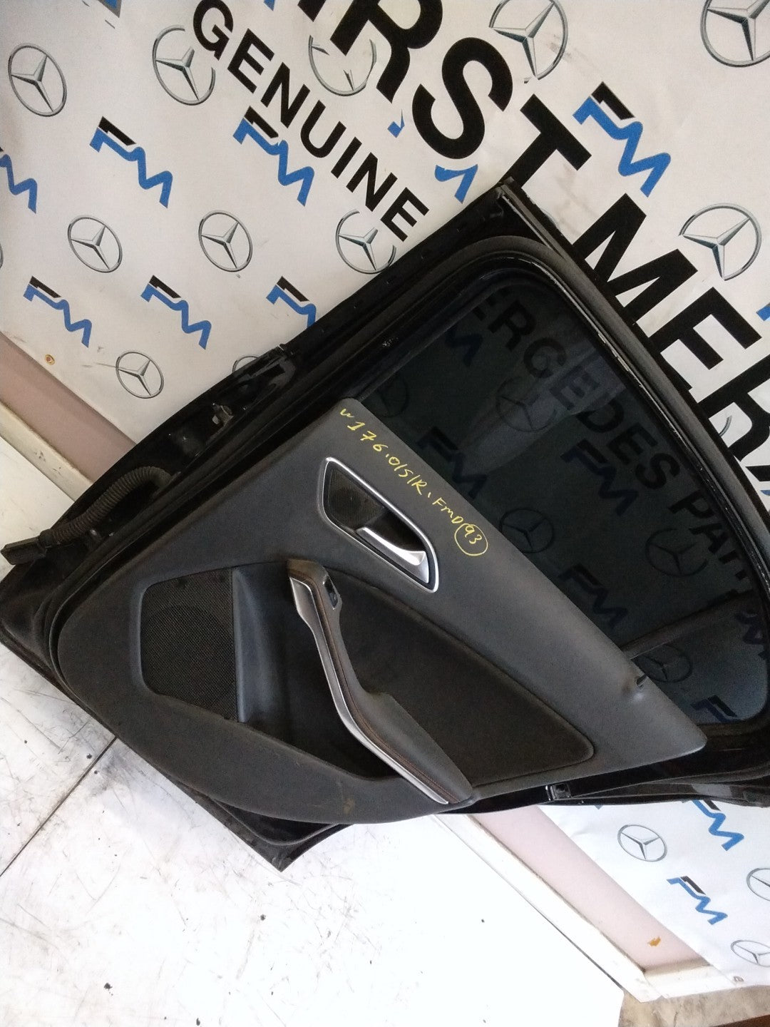 MERCEDES BENZ  A-CLASS W176 DRIVER SIDE REAR DOOR O/S/R COMPLETE BLACK FMD93