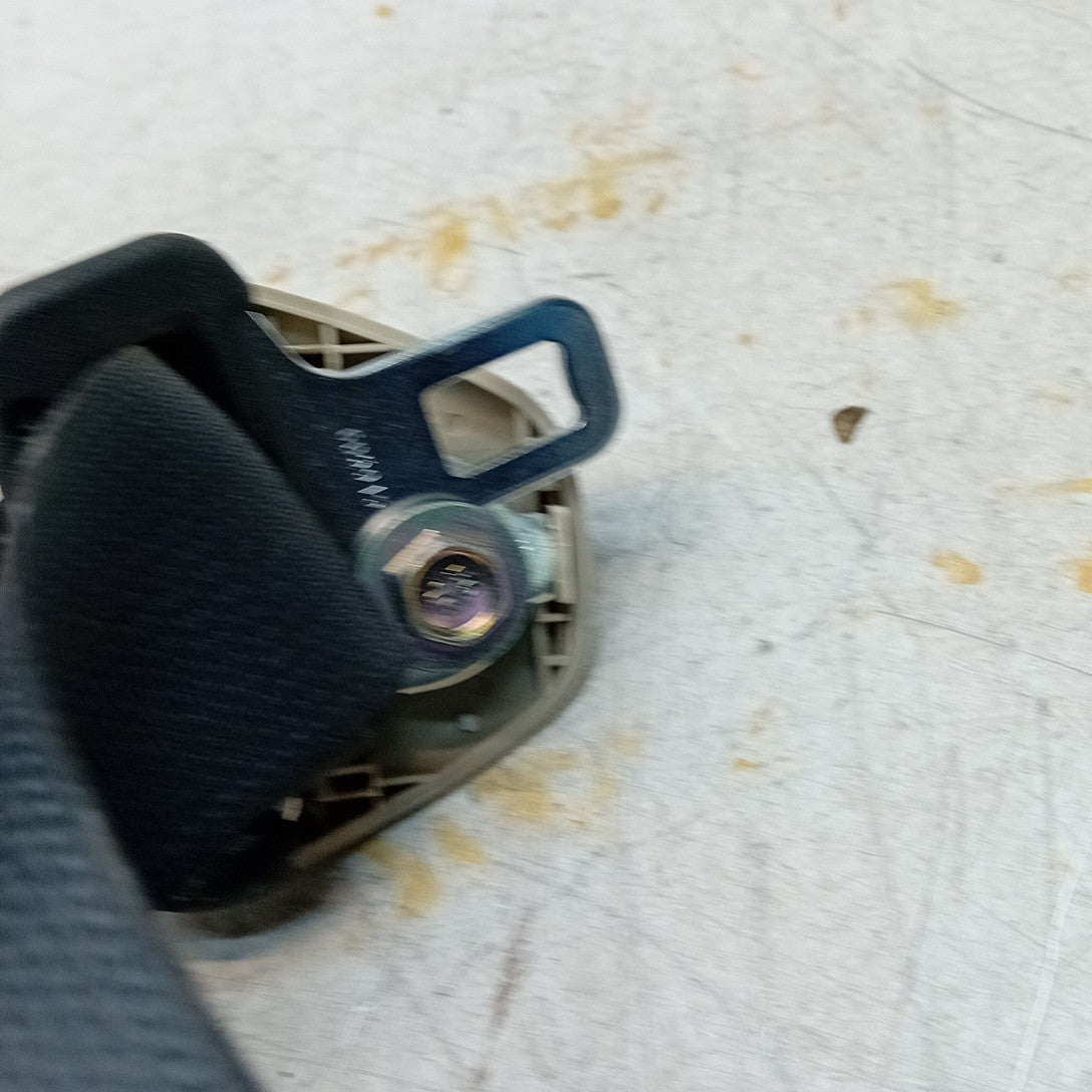 MITSUBISHI OUTLANDER MK3 SEAT BELT REAR DRIVER OSR TK AB2 EN313  BLACK FM001241