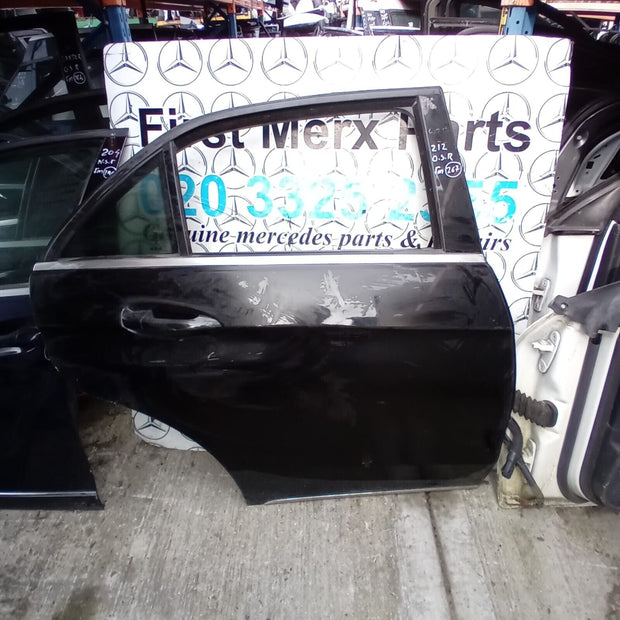 MERCEDES BENZ E-CLASS W212 DRIVER SIDE REAR DOOR ( OFF SIDE REAR )