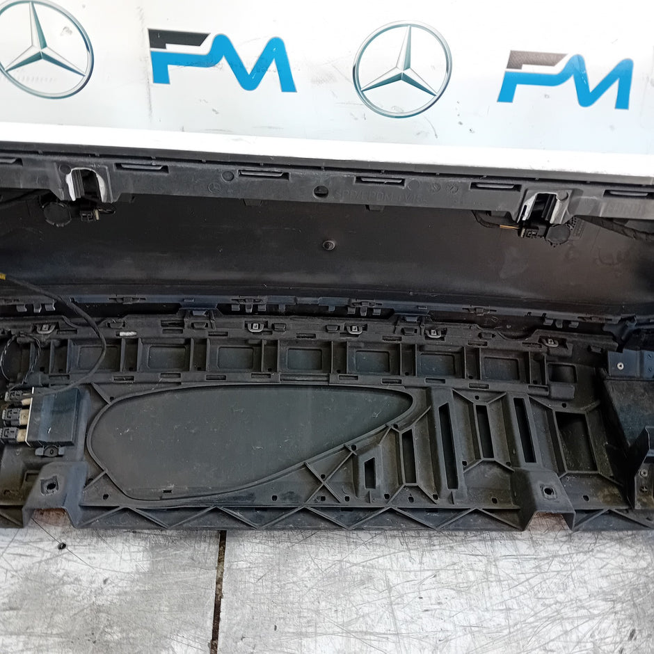 MERCEDES BENZ E-CLASS W213 SLN REAR BUMPER A2138850001 2016 WHITE FMX152