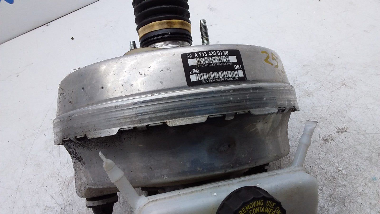 MERCEDES BENZ E-CLASS W213 BRAKE SERVO WITH CYLINDER A2134300130 FMR435