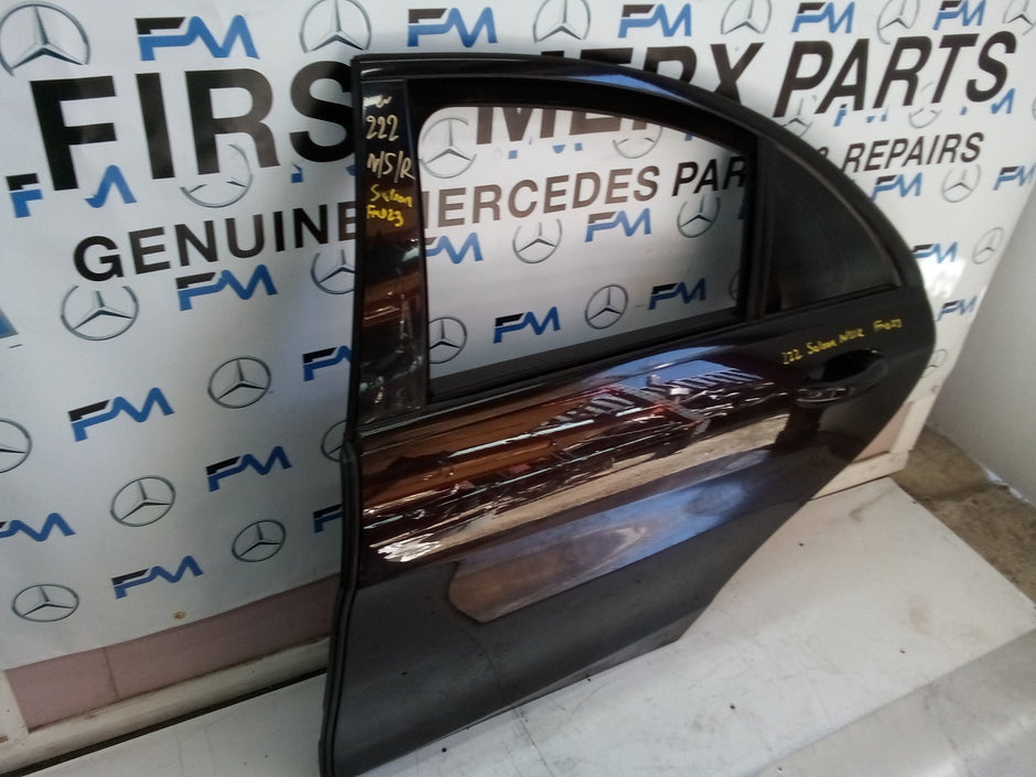 MERCEDES S CLASS W222 SALOON PASSENGER REAR DOOR (NEAR SIDE REAR) BLACK FMD23