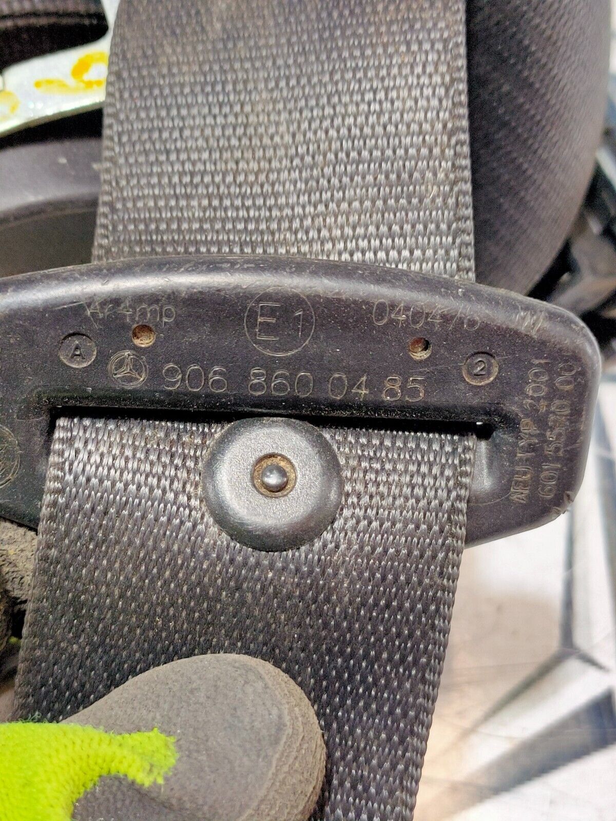 MERCEDES BENZ SPRINTER W906 2007-2017 DRIVERS SIDE SEAT BELT A9068600285