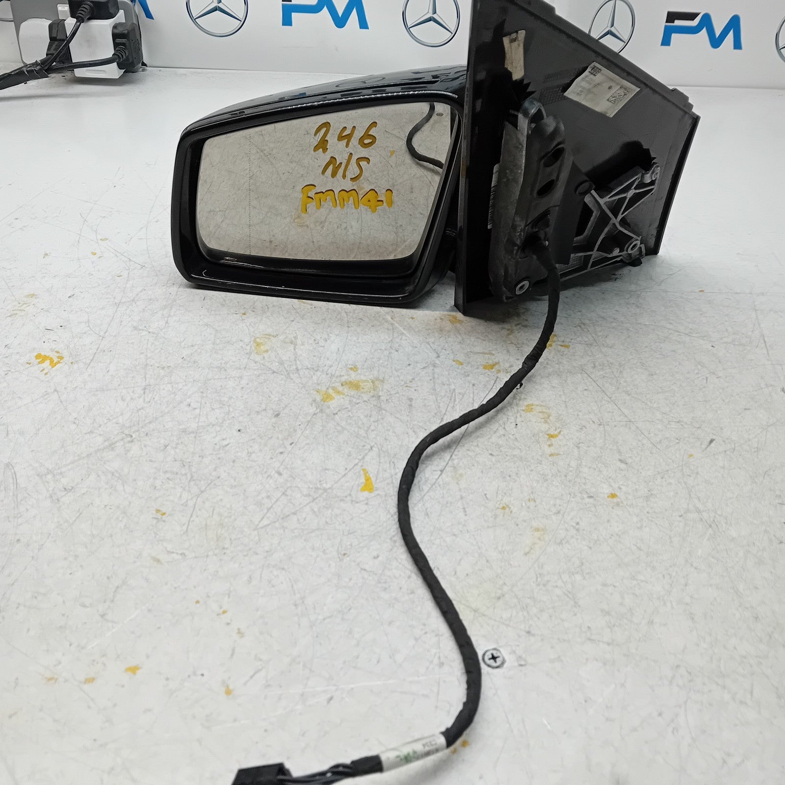 MERCEDES BENZ  B-CLASS  W246 PASSENGER SIDE WING MIRROR BLACK FMM41