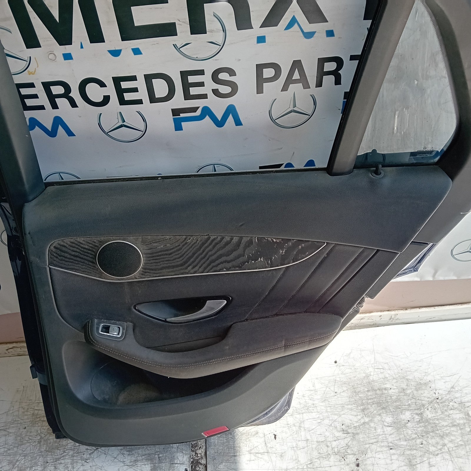 MERCEDES BENZ GLC W253 DRIVER REAR DOOR OSR BLUE 2016 ON COMPLETE FMD433