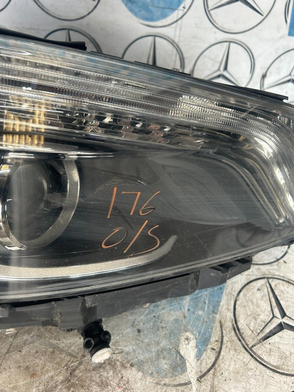 MERCEDES A CLASS 2012-2015 DRIVER SIDE HEADLIGHT  A1768203061 FMH14