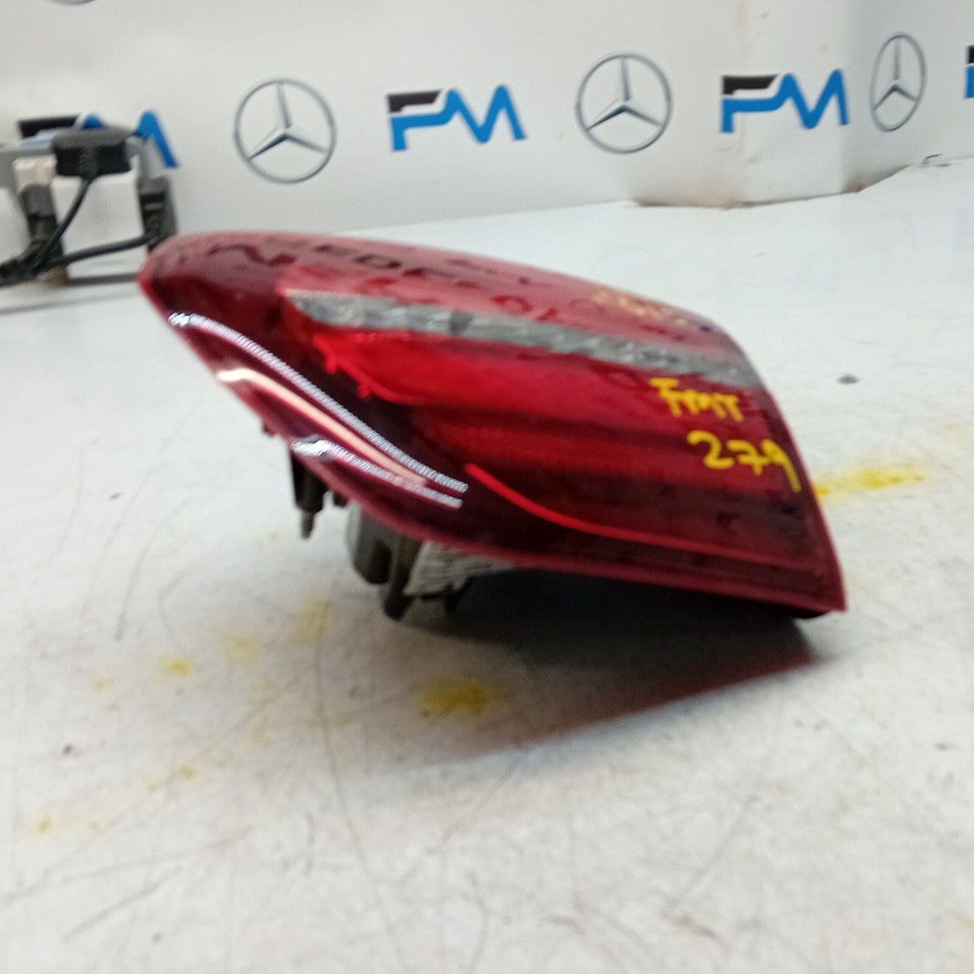 MERCEDES GLA X156 DRIVER RIGHT OS REAR INNER TAIL LIGHT A1569069000 2019 FMT279
