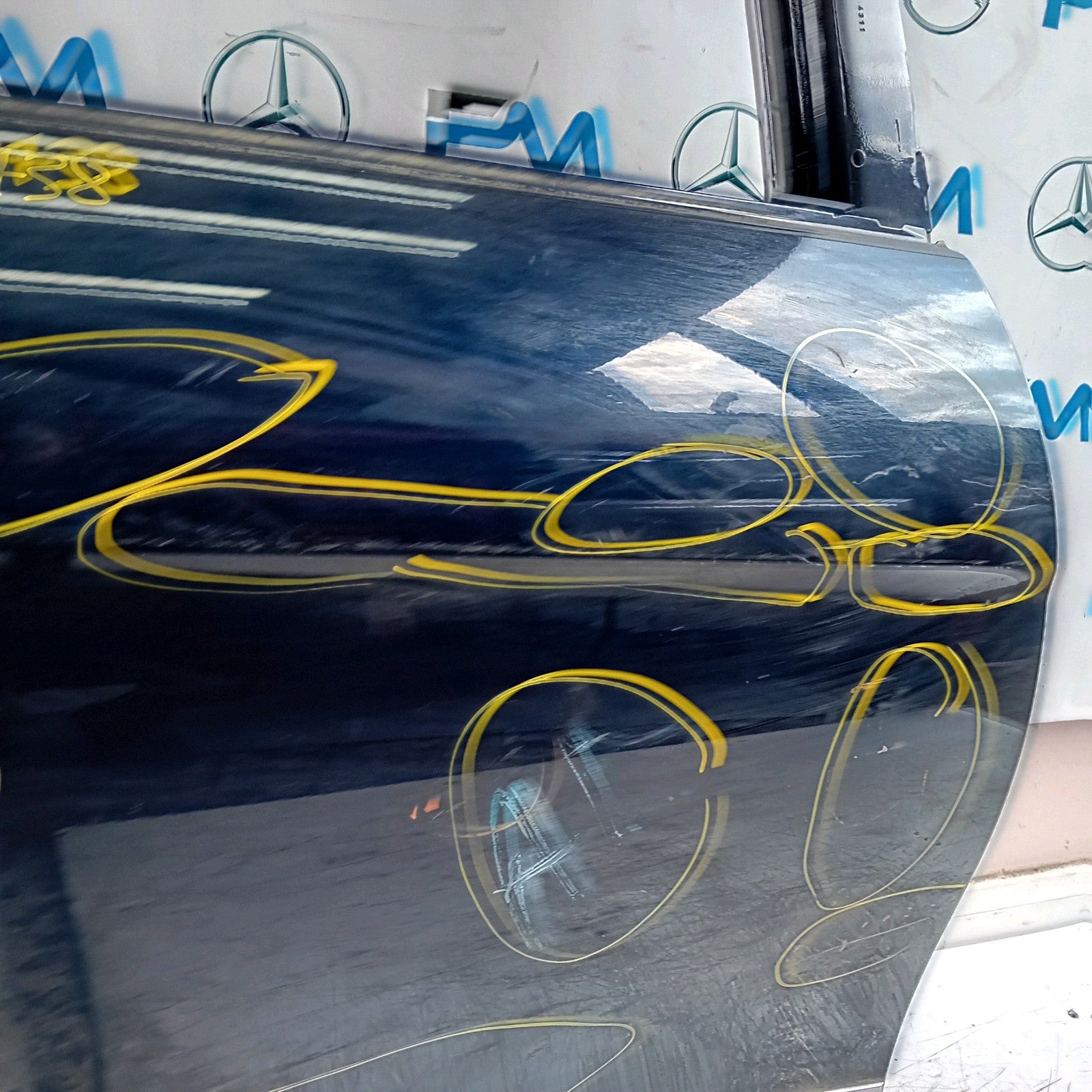 MERCEDES C-CLASS W204 SLN DRIVER REAR DOOR OSR BLUE 2009-2014 FMD438
